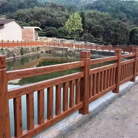 水泥仿木护栏 小区景观绿道用木栏杆围栏强度高 可提供安装